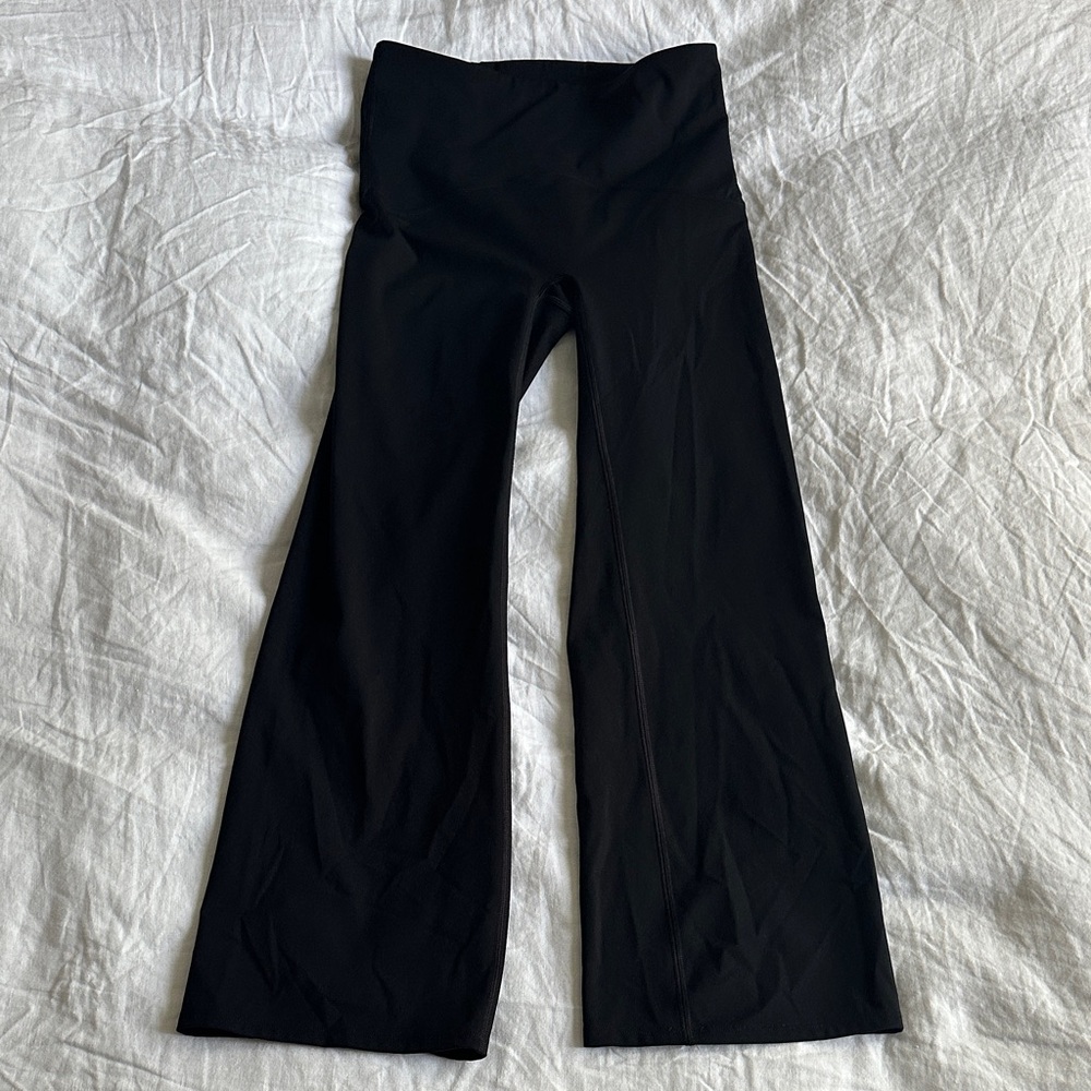 SPANX Black Booty Boost Active Ankle Flare